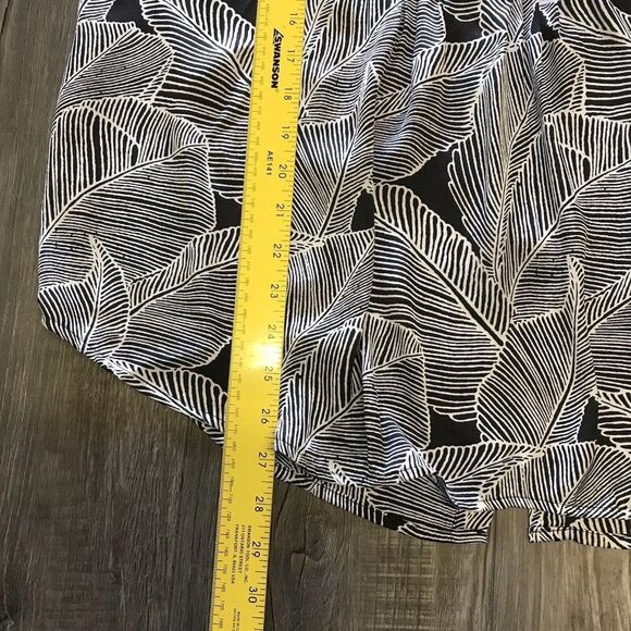 A Pea in the Pod Womens Maternity Black & White Sleeveless Tank Top Size Small - Picture 8 of 14